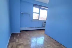 89-00 170th St, Jamaica, NY 11432 - Photo 8