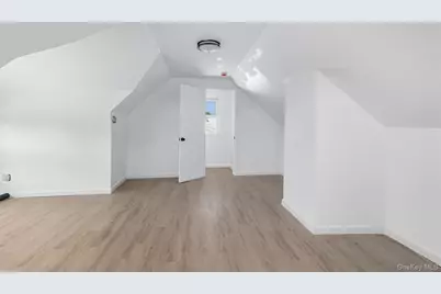 11 Whittemore Place, Rye Brook, NY 10573 - Photo 10