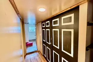 993 Duncan St, Bronx, NY 10469 - Photo 10