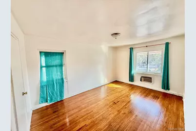 993 Duncan Street, Bronx, NY 10469 - Photo 16