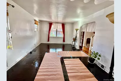 993 Duncan Street, Bronx, NY 10469 - Photo 4