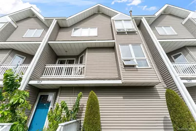 147 I U Willets Road, Albertson, NY 11507 - Photo 2