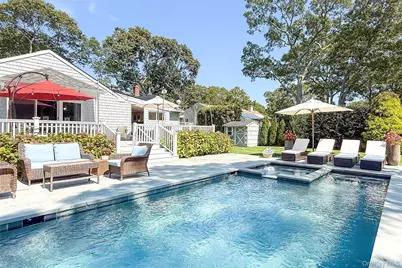 66 School Street, Hampton Bays, NY 11946 - Photo 22