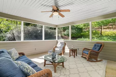 4 Hamlet Way, Hopewell Junction, NY 12533 - Photo 32