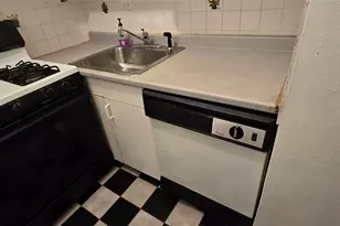 94-11 60th Ave, Elmhurst, NY 11373 - Photo 26