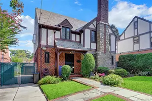 85-31 Edgerton Blvd, Jamaica, NY 11432 - Photo 2