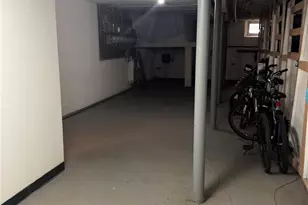 78-11 73rd Pl, Glendale, NY 11385 - Photo 12