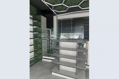 780 Metropolitan Avenue, Brooklyn, NY 11211 - Photo 2