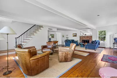 46 Bellport Lane, Bellport, NY 11713 - Photo 8