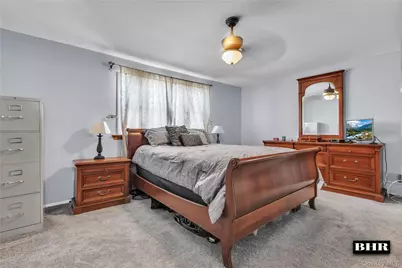 6 Mulberry Avenue, New York, NY 10314 - Photo 20