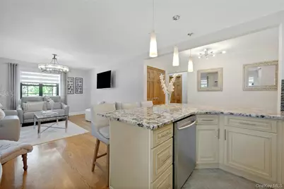 1259 California Road #2 (C23), Eastchester, NY 10709 - Photo 8