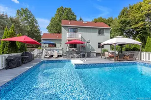 7 Eileen Cir, Jamesport, NY 11947 - Photo 20