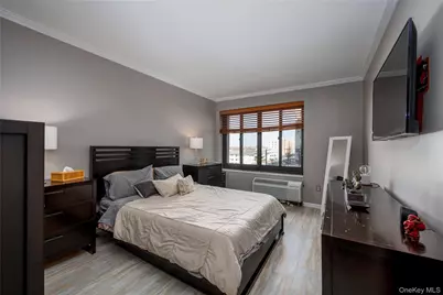 100 W Broadway #4S, Long Beach, NY 11561 - Photo 6