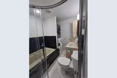 1088 Park Avenue, Huntington, NY 11743 - Photo 2