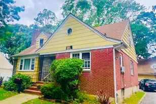 114 Camdike St, Valley Stream, NY 11580 - Photo 1