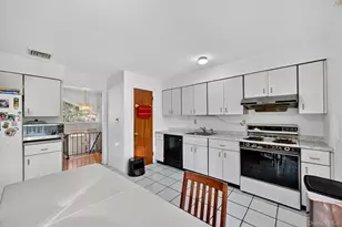 5 Schettig Ct, Spring Valley, NY 10977 - Photo 10