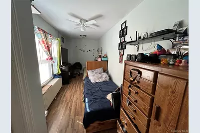 226 Sweezy Avenue, Riverhead, NY 11901 - Photo 22