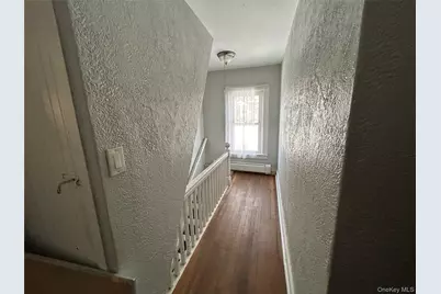 226 Sweezy Avenue, Riverhead, NY 11901 - Photo 28