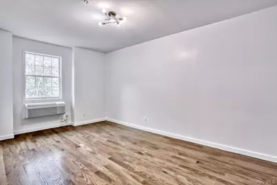 962 S Route 9W #305, Congers, NY 10920 - Photo 10