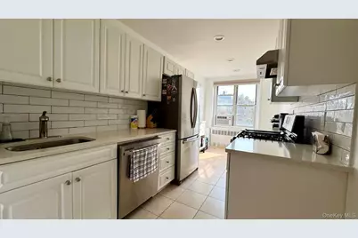 211-10 18th Avenue #6C, Bayside, NY 11360 - Photo 12