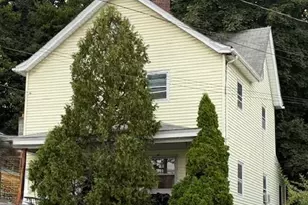 86 Orange Ave, Walden, NY 12586 - Photo 2