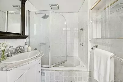 166-25 Powells Cove Boulevard #3F, Whitestone, NY 11357 - Photo 20