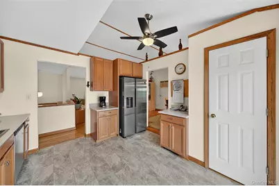 23 Macintosh Drive, Middletown, NY 10941 - Photo 18