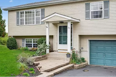 23 Macintosh Drive, Middletown, NY 10941 - Photo 4