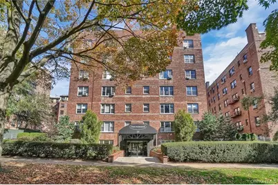 12 Westchester Avenue #5C, White Plains, NY 10601 - Photo 2