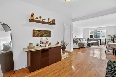 12 Westchester Avenue #5C, White Plains, NY 10601 - Photo 8