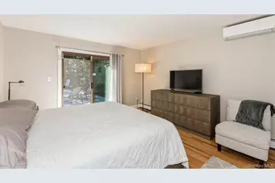 1 Deer Path, Quogue, NY 11959 - Photo 16