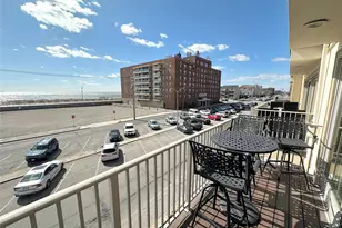 353 W Broadway, Long Beach, NY 11561 - Photo 12