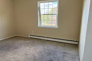 130 Tarpon Ave, Medford, NY 11763 - Photo 8