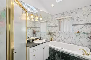 3 Wood Ln, Plainview, NY 11803 - Photo 24