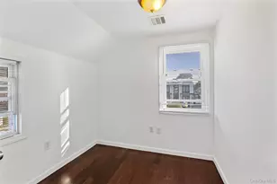 187 Botsford St, Hempstead, NY 11550 - Photo 24