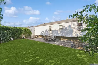 3806 Windsor Drive, Bethpage, NY 11714 - Photo 10