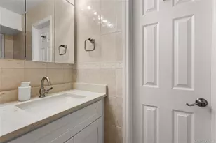 19 Blue Spruce Ln, Commack, NY 11725 - Photo 12