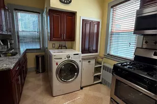 104-25 126th St, Richmond Hill, NY 11419 - Photo 10