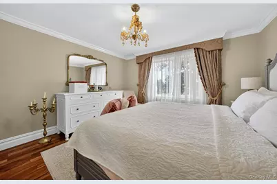 20 Ashford Place, Yonkers, NY 10701 - Photo 18