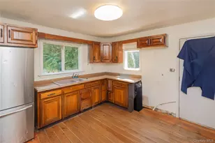 30 Dugan Ln, Wappingers Falls, NY 12533 - Photo 12