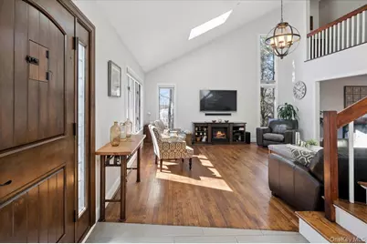 15 Keller Lane, Dobbs Ferry, NY 10522 - Photo 2