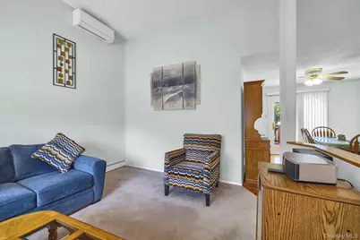 3 Shelley Road, Poughkeepsie, NY 12603 - Photo 6