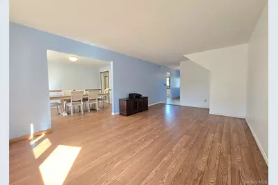 20 Half Hollow Road, Selden, NY 11784 - Photo 10