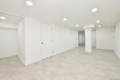 121 Riverdale Avenue, Brooklyn, NY 11212 - Photo 24