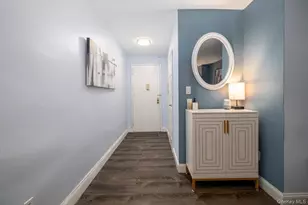 99 Randall, Freeport, NY 11520 - Photo 4