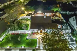 38 Quarry Ln, Levittown, NY 11756 - Photo 16