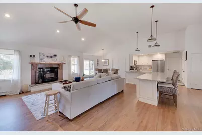 3045 Rocky Point Road, East Marion, NY 11939 - Photo 4