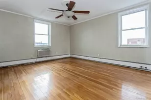 210 E Broadway, Long Beach, NY 11561 - Photo 14