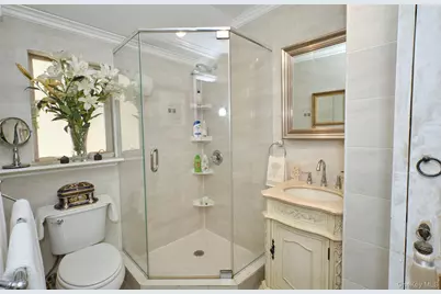 84-34 120 Street, Kew Gardens, NY 11415 - Photo 12