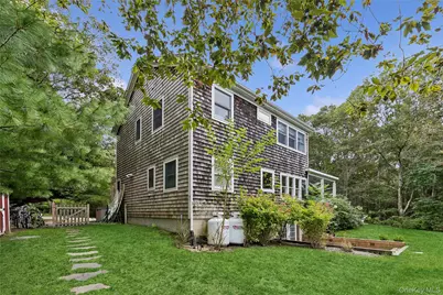 20 Howard St, East Hampton, NY 11937 - Photo 6